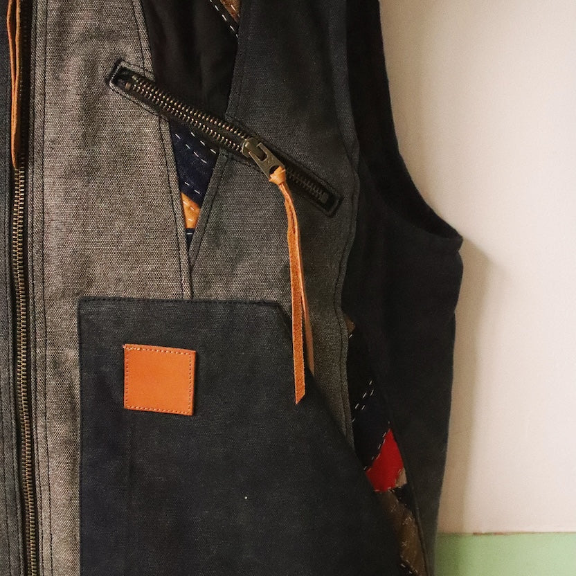 Vintage-effect quilt vest Black