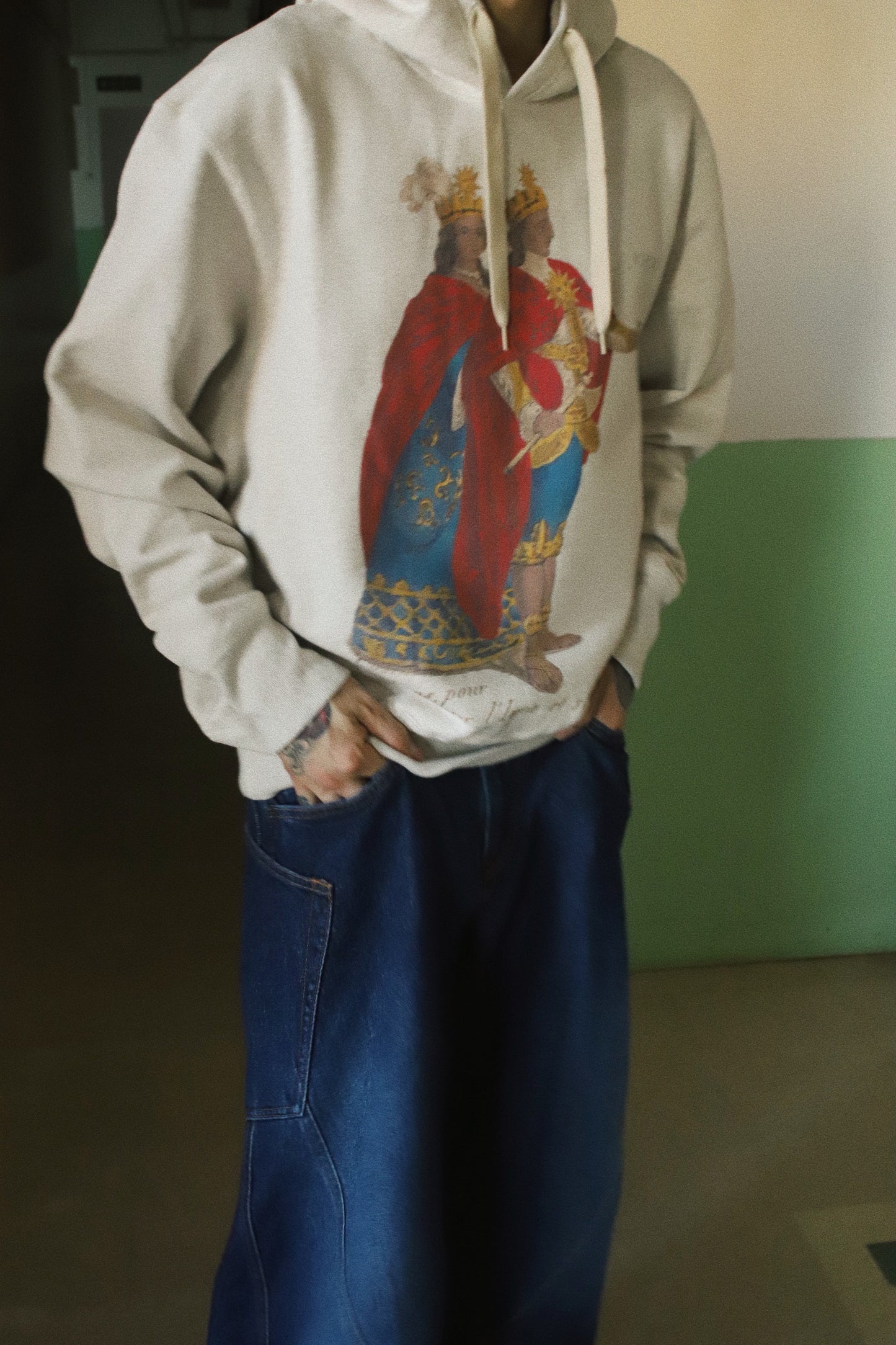 Graphic-print hoodie Oatmeal