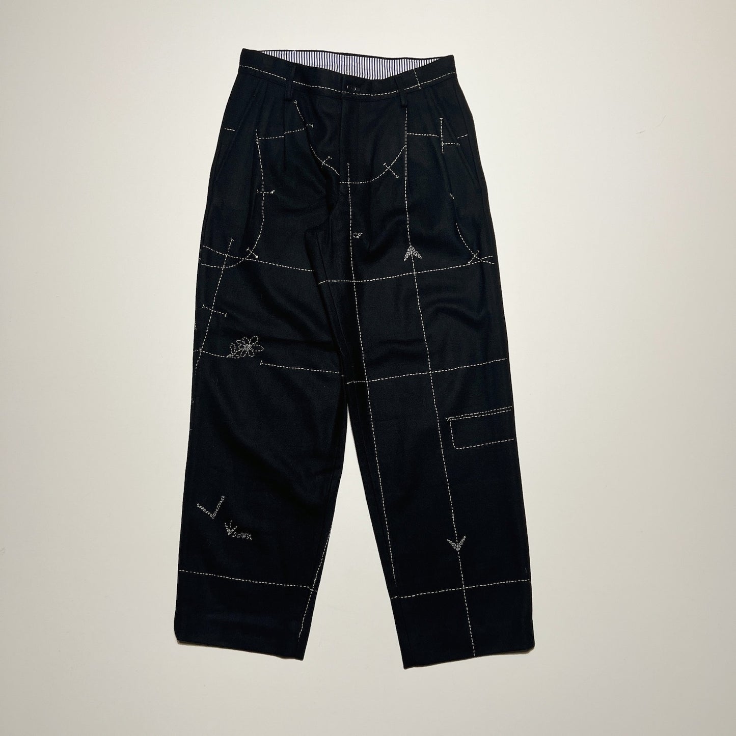 Hand embroidery pants Black