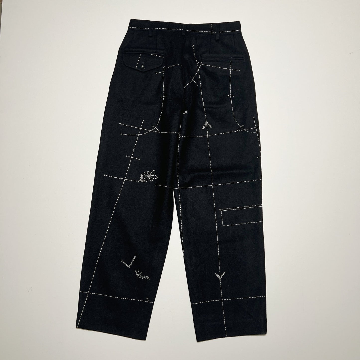 Hand embroidery pants Black