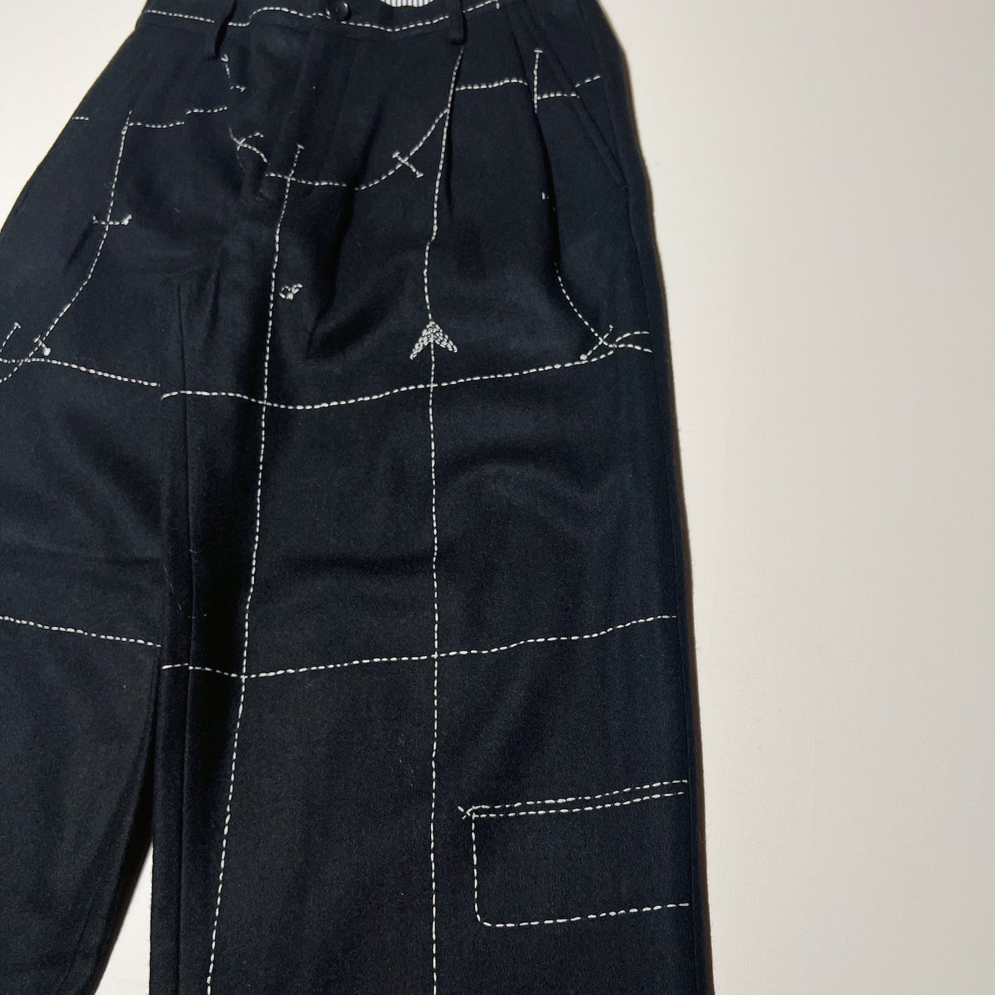 Hand embroidery pants Black