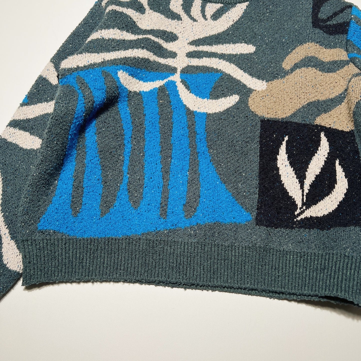Intarsia-knit jumper Khaki