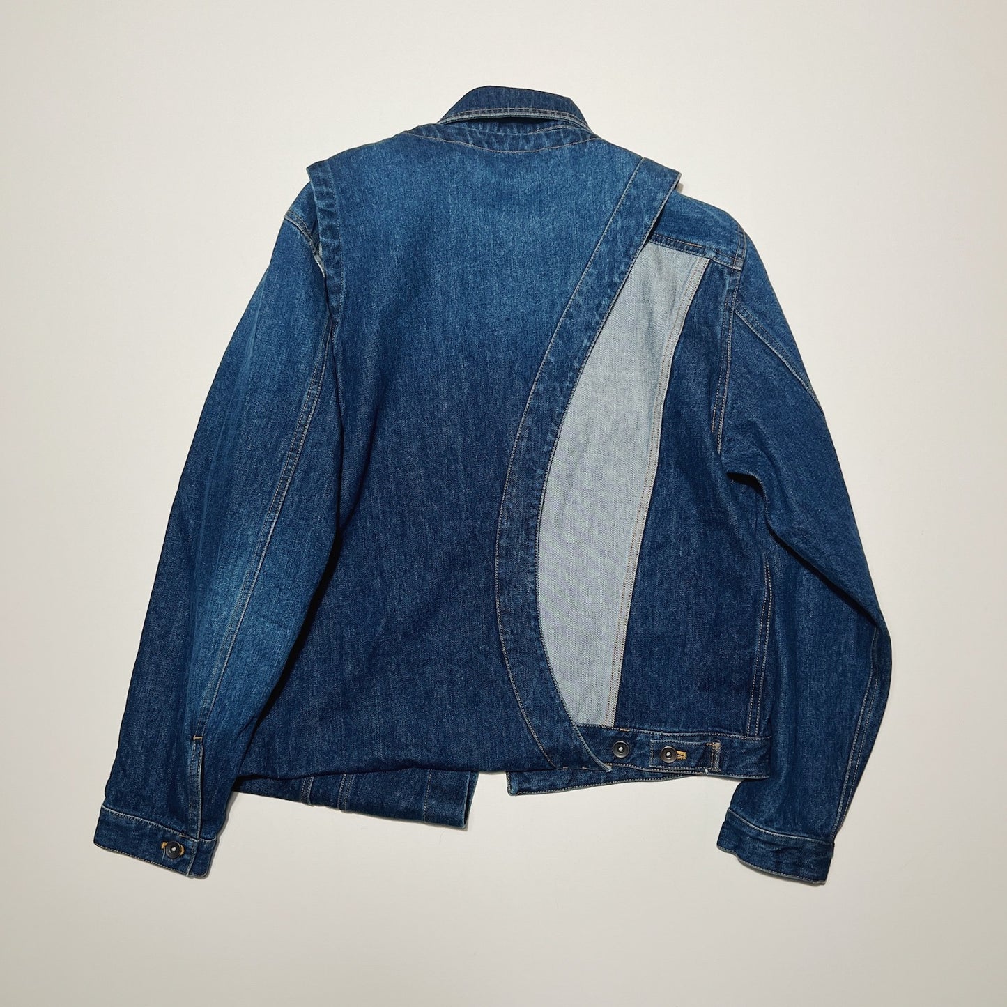 Layered-design denim jacket