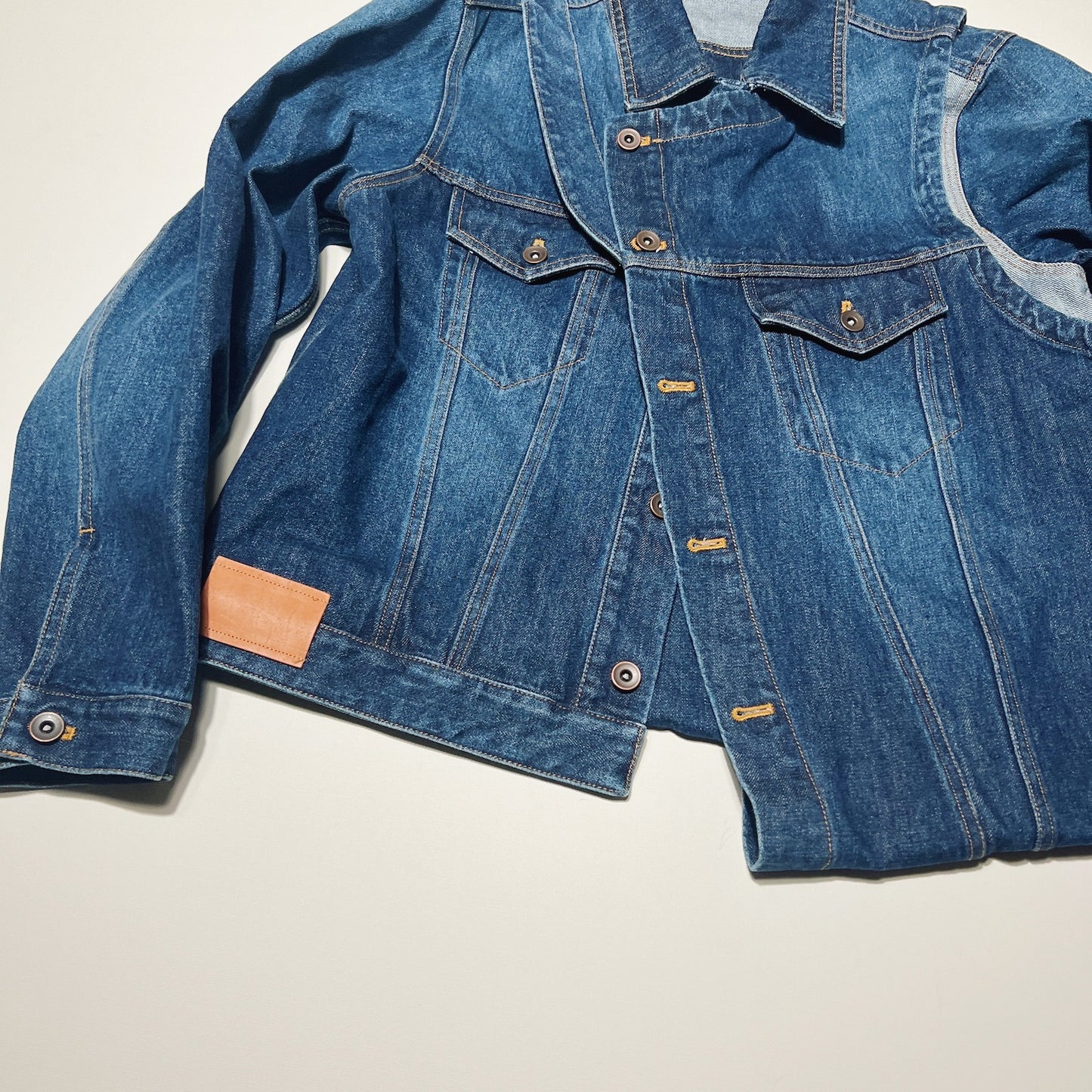 Layered-design denim jacket