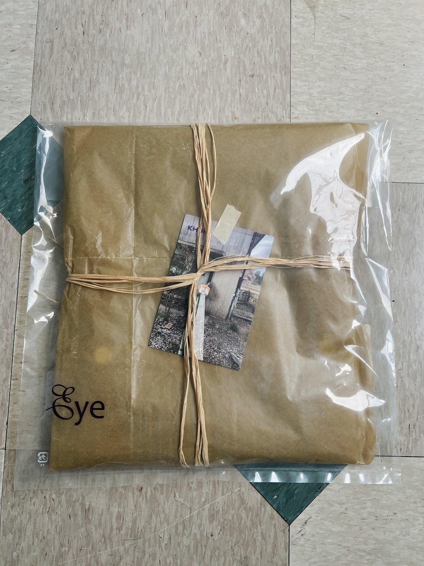 Hand embroidery coat Brown