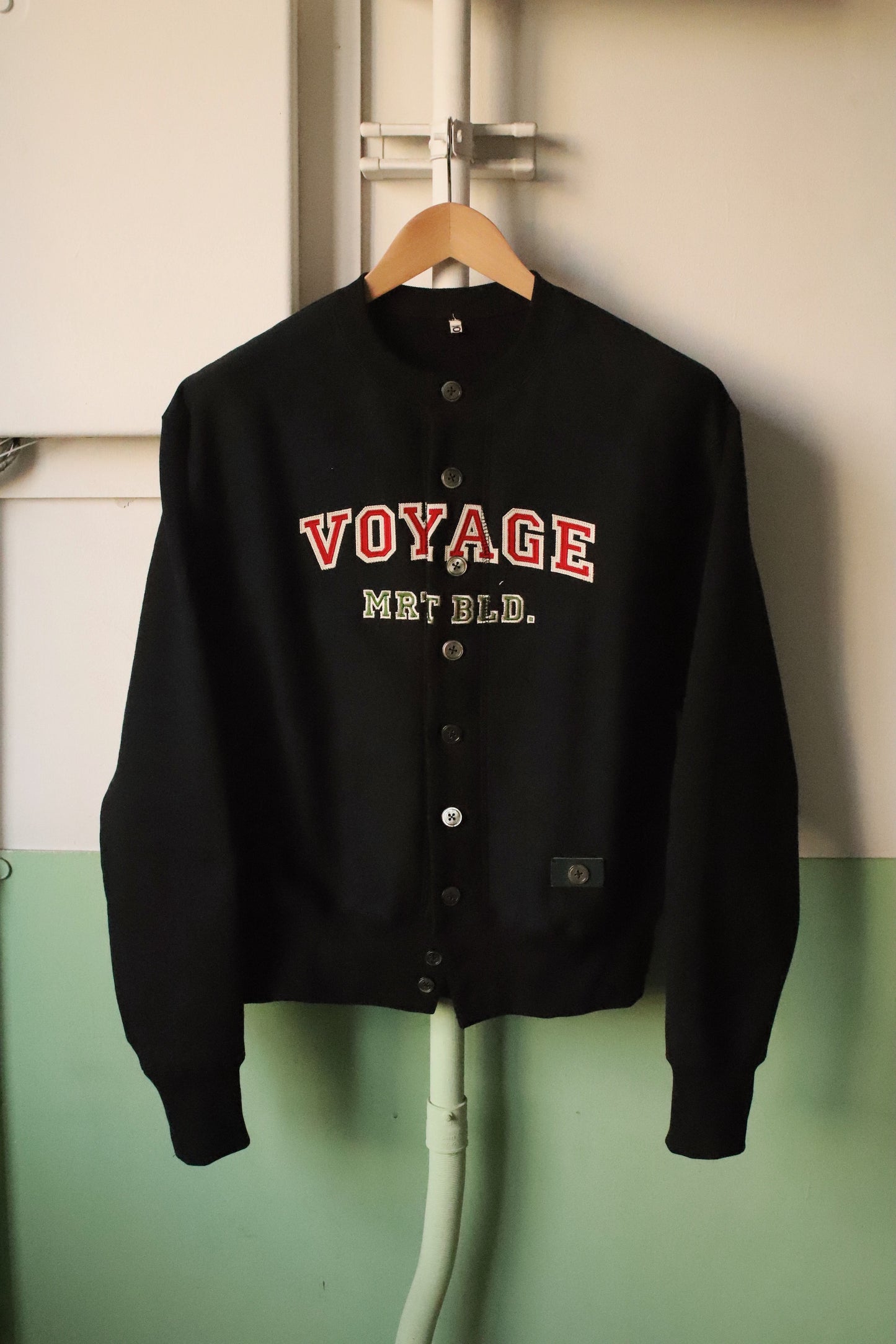 VYG cardigan Black