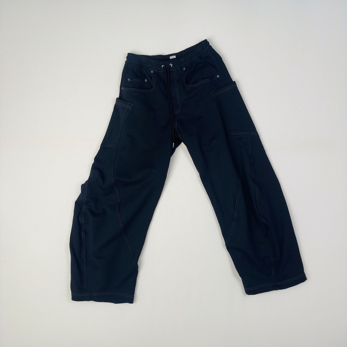 3D cutting sweat pants Black