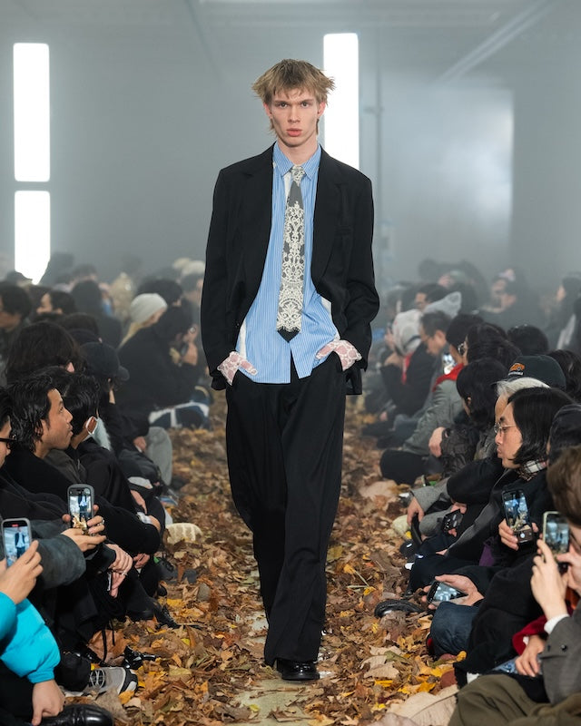 Tuck-detail blazer Black