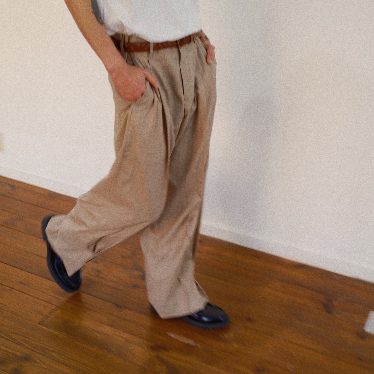 Pleated Stripe Summer Wool Pants　Beige