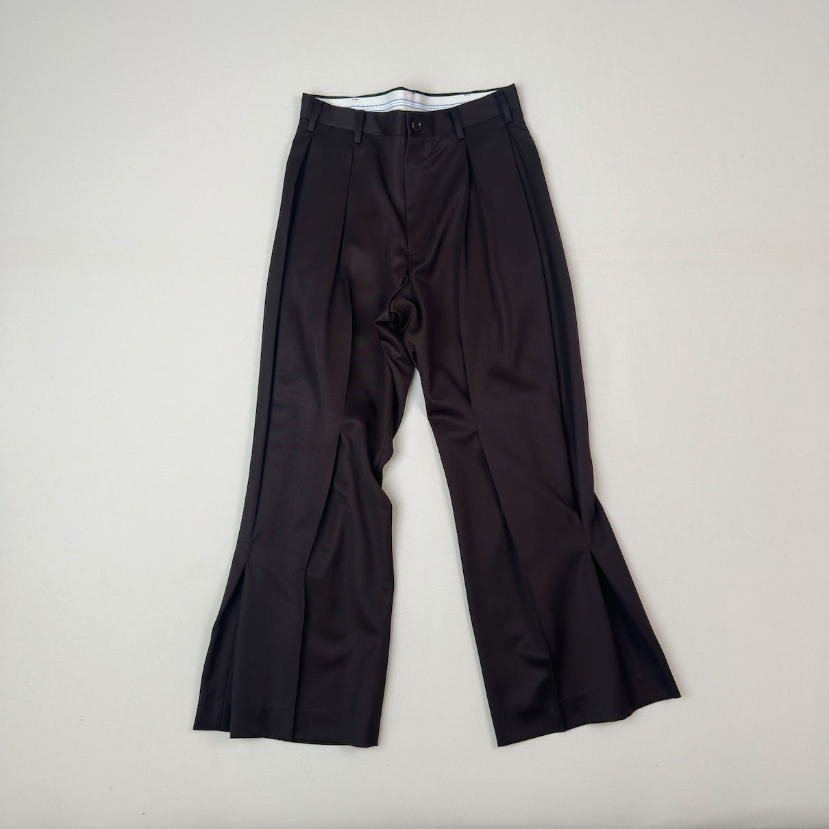 Tuck-detail pants Brown