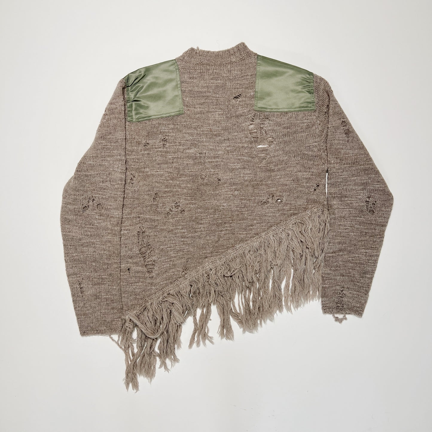 Fringed and destroyed knit Beige