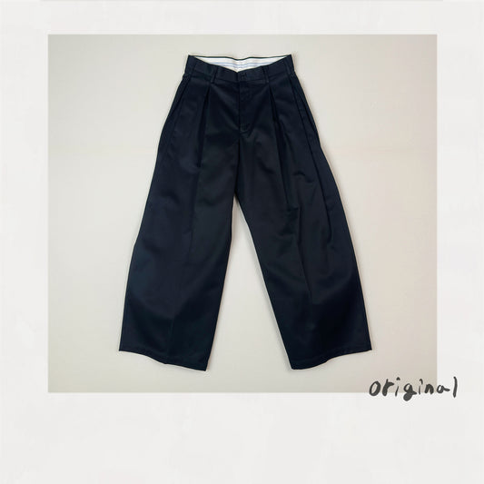 Tuck-detail cotton pants Black