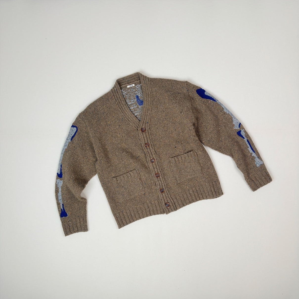 Needle punched cardigan Brown