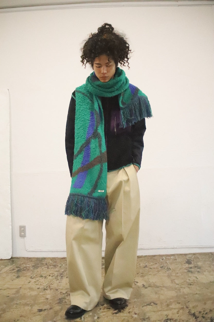 Jacquard-design muﬄer Green
