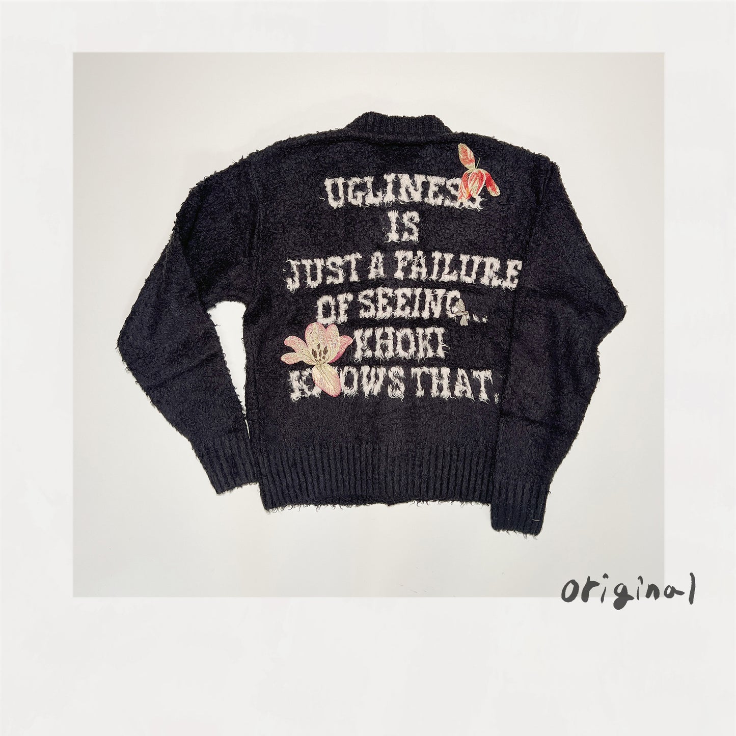 Embroidery-design crew-neck cardigan Black