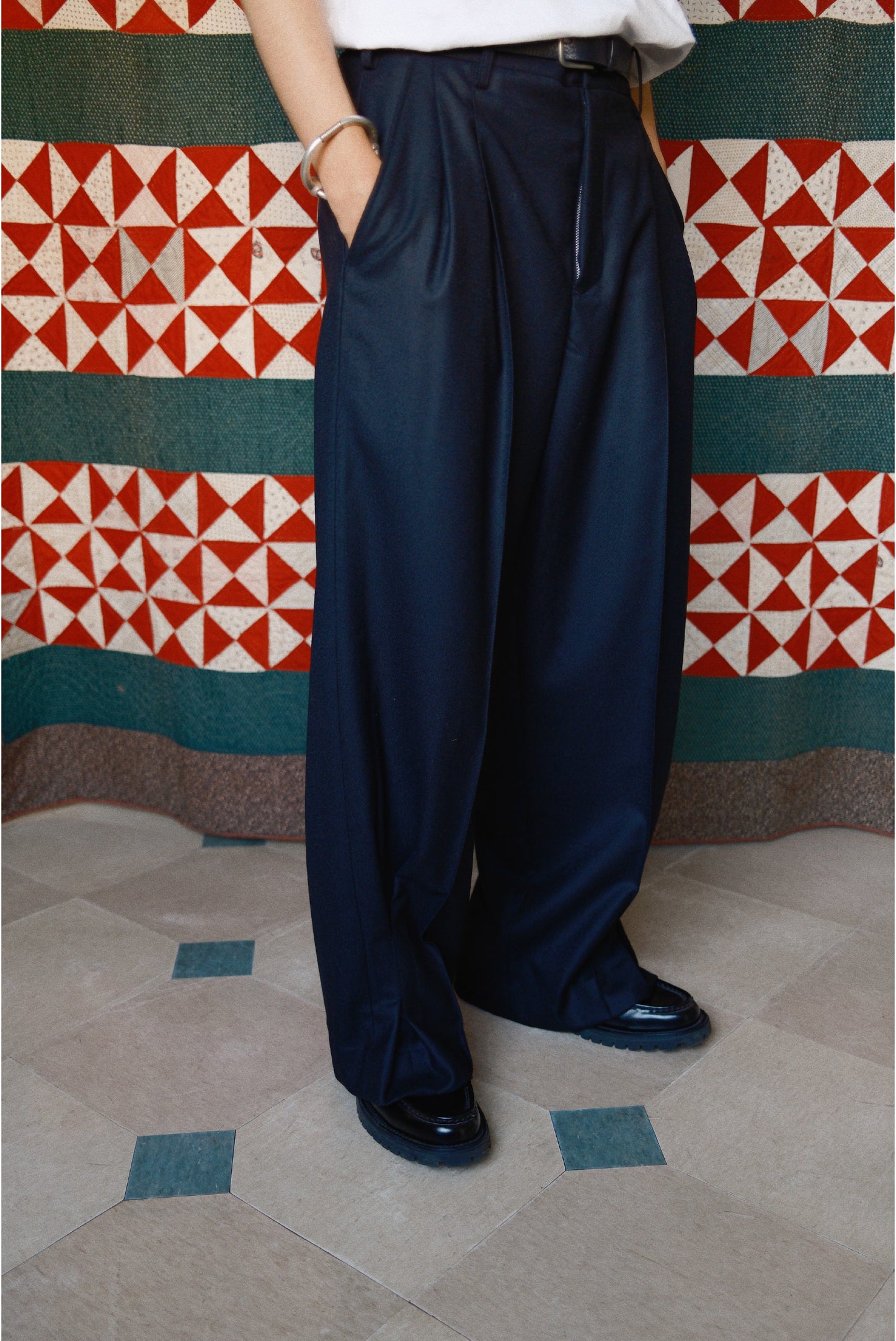 Tuck Pleats pants Black