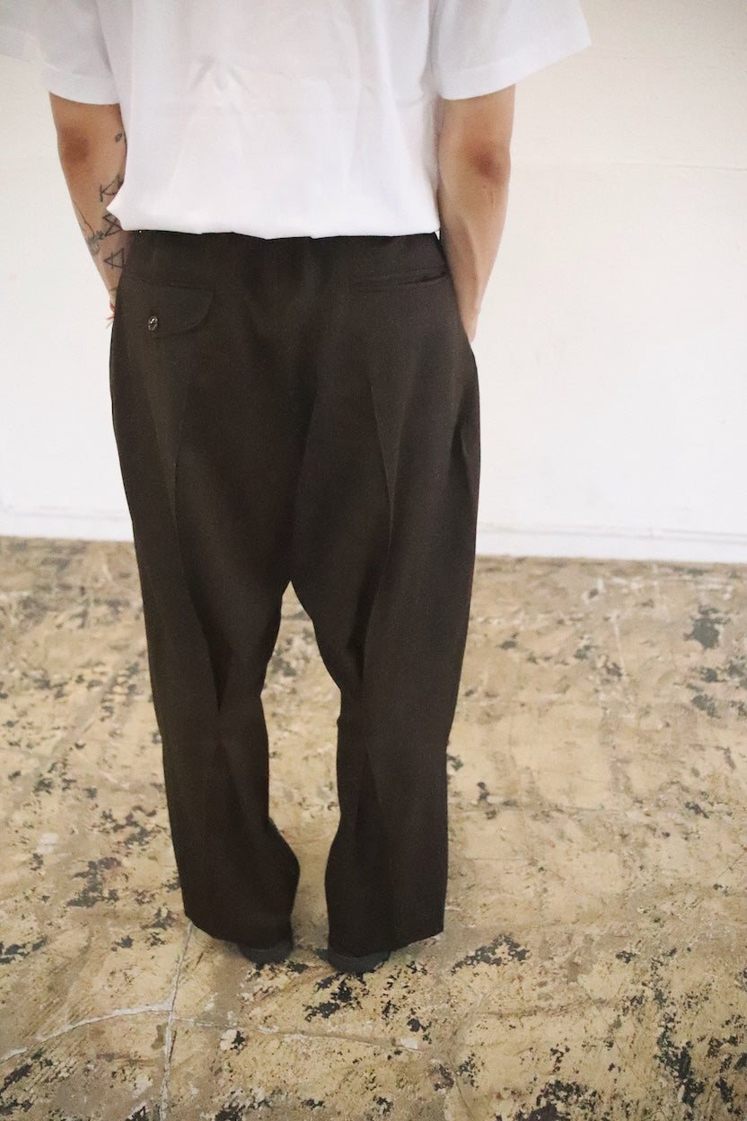 Tuck-detail pants Brown