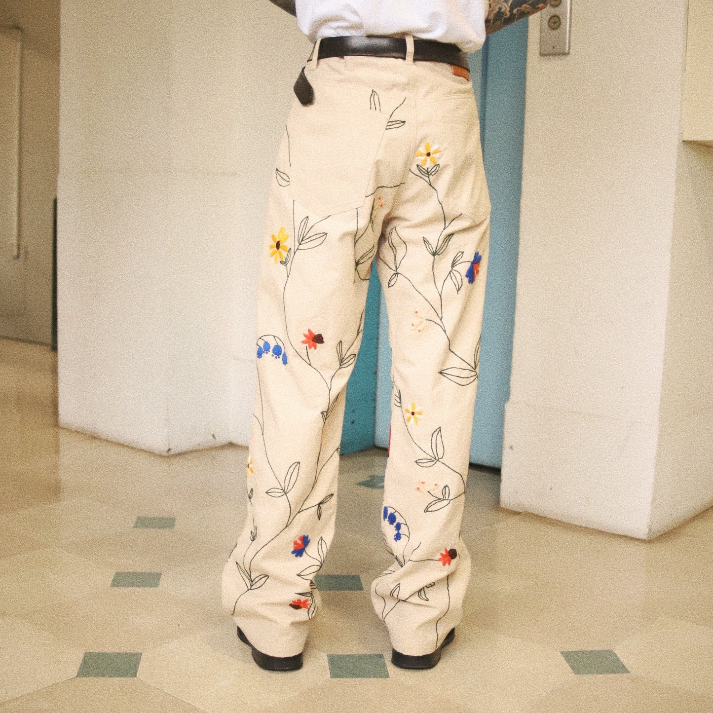 Hand embroidery pants Beige