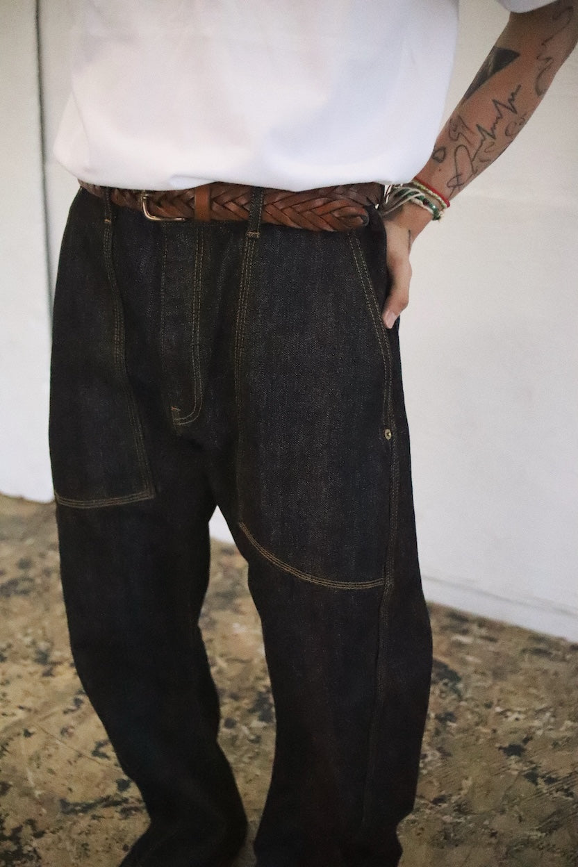 3D cutting denim pants Black