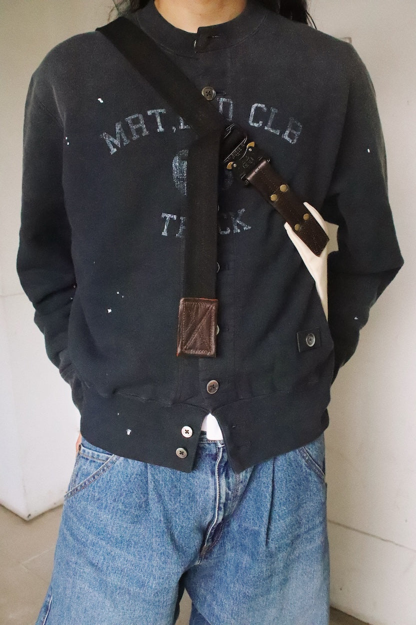 3D cutting messenger bag Black