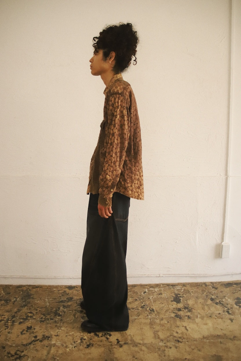 Vintage-eﬀect lace shirt Brown