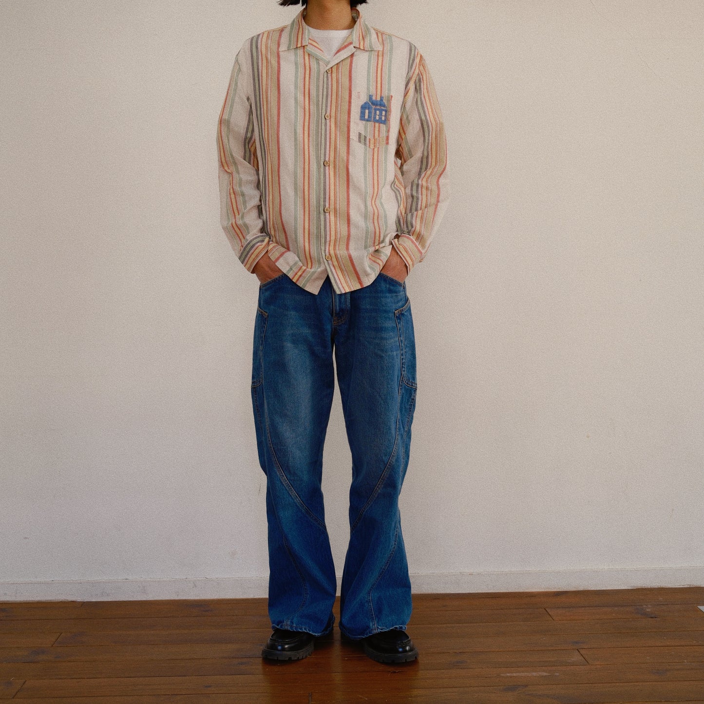 Hand-Embroidered Stripe Shirt  white