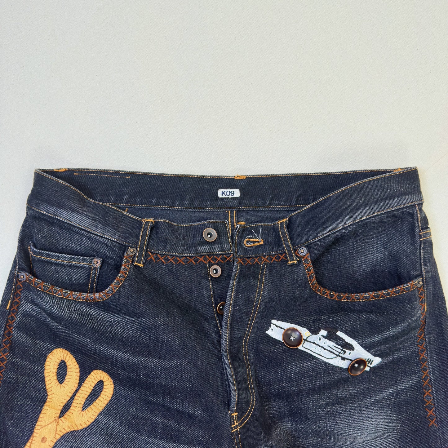 Hand-Embroidered Denim Pants 　Black