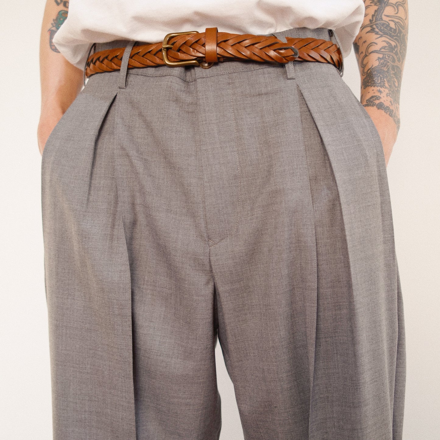 Pleated Dress Pants　Gray