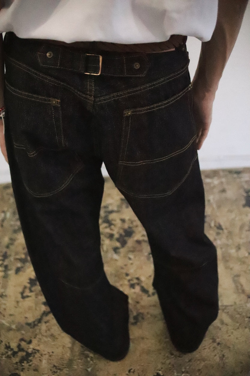 3D cutting denim pants Black