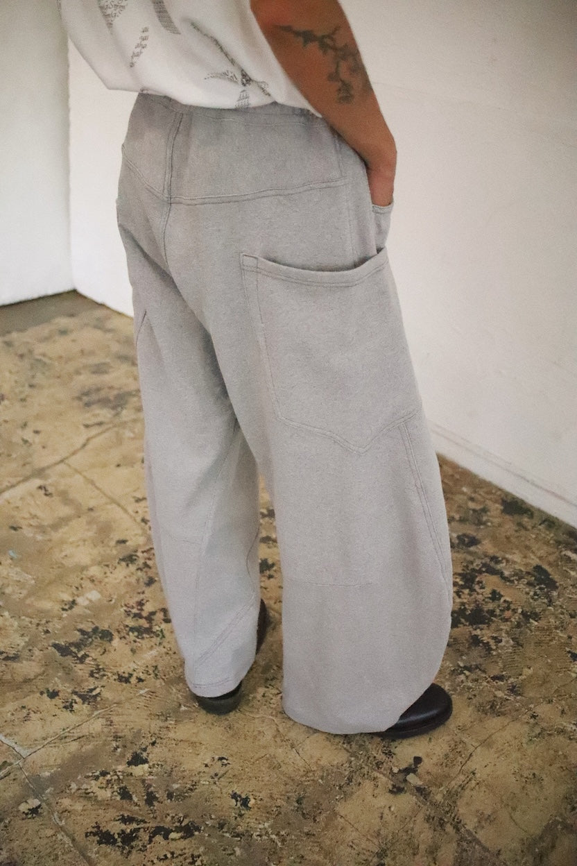 3D cutting sweat pants Gray