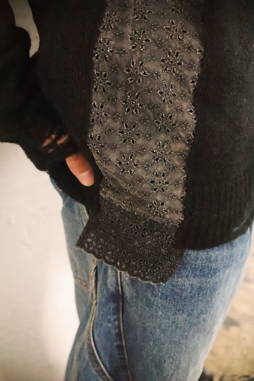 Needle punched lace cardigan Black