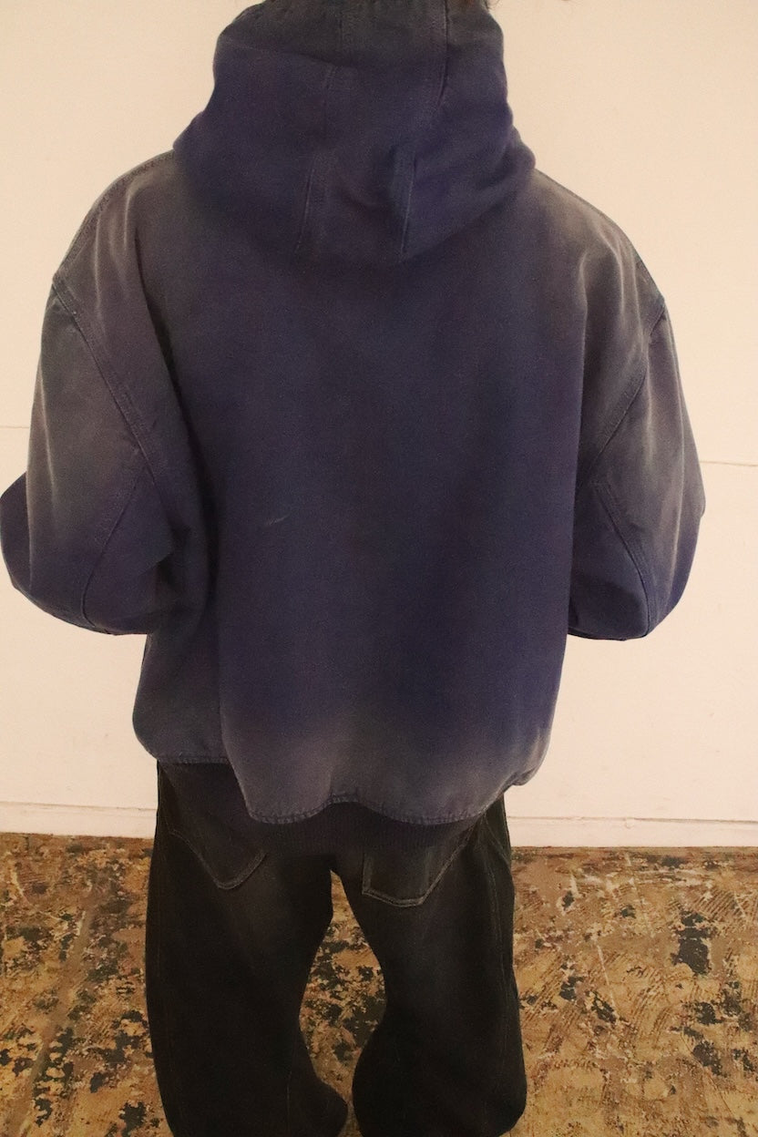 Vintage-eﬀect embroidered jacket Blue
