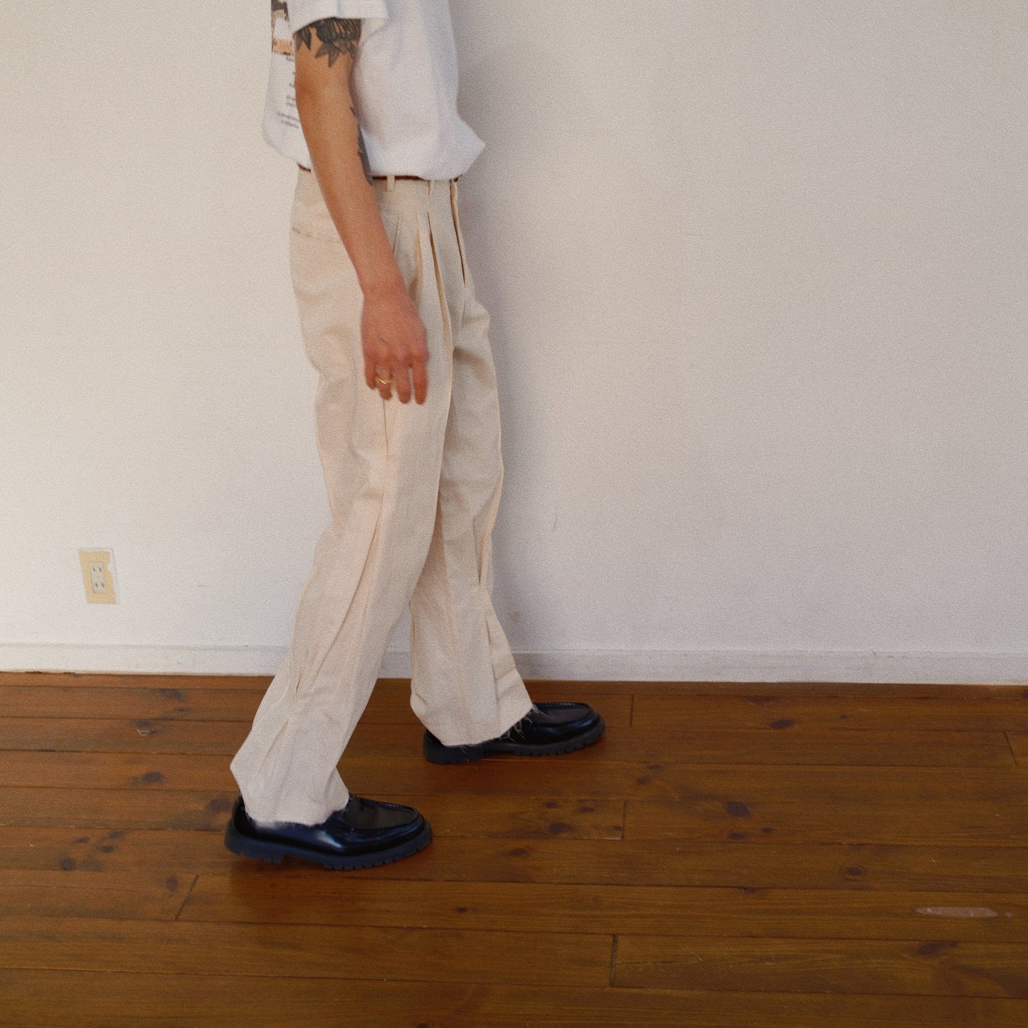 Pleated Chino Pants  Ivory