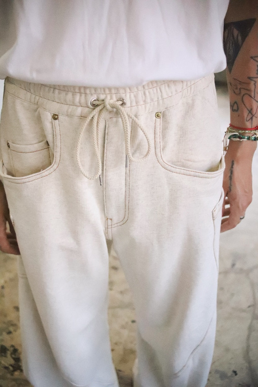 3D cutting sweat pants Oatmeal