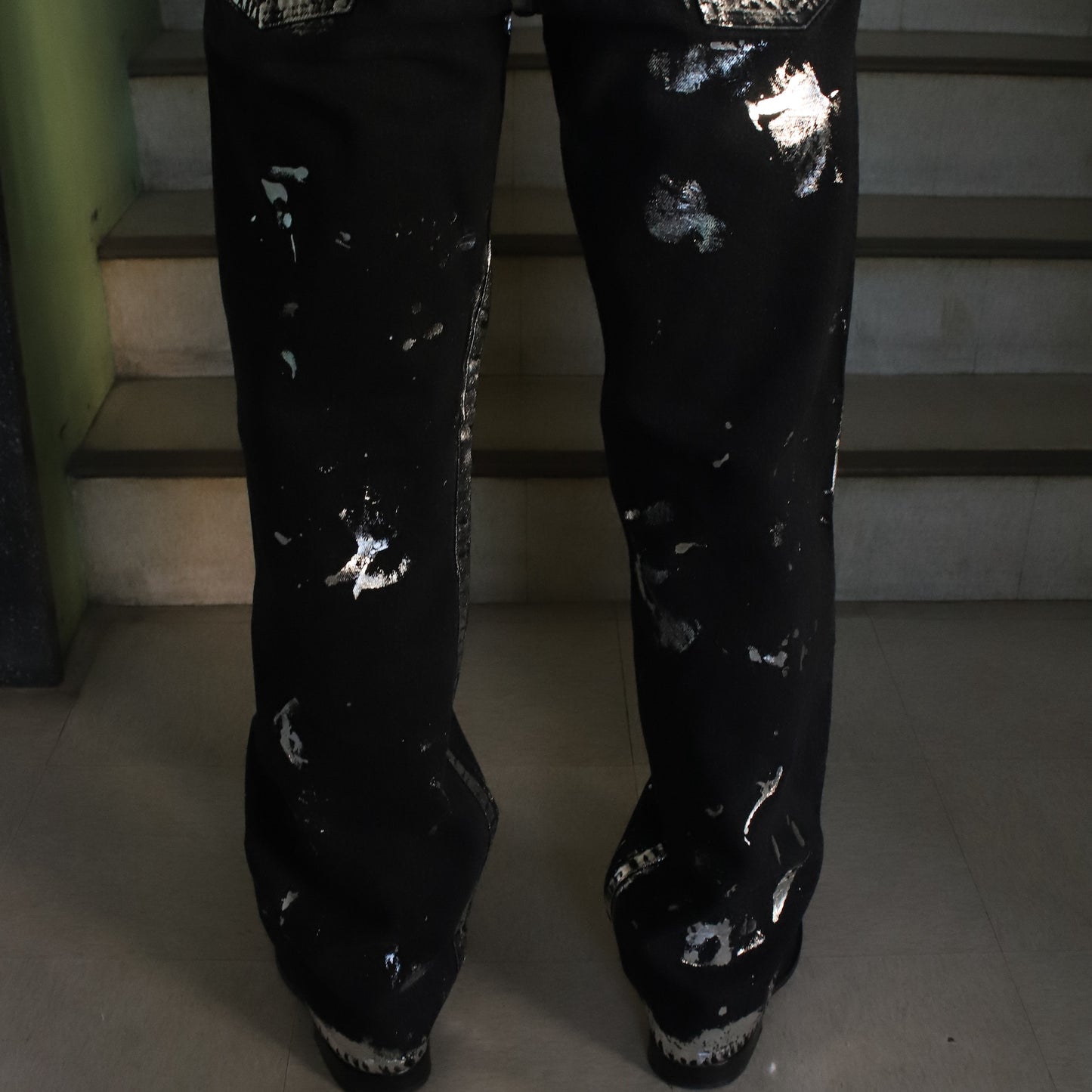 Silver printed pants Black