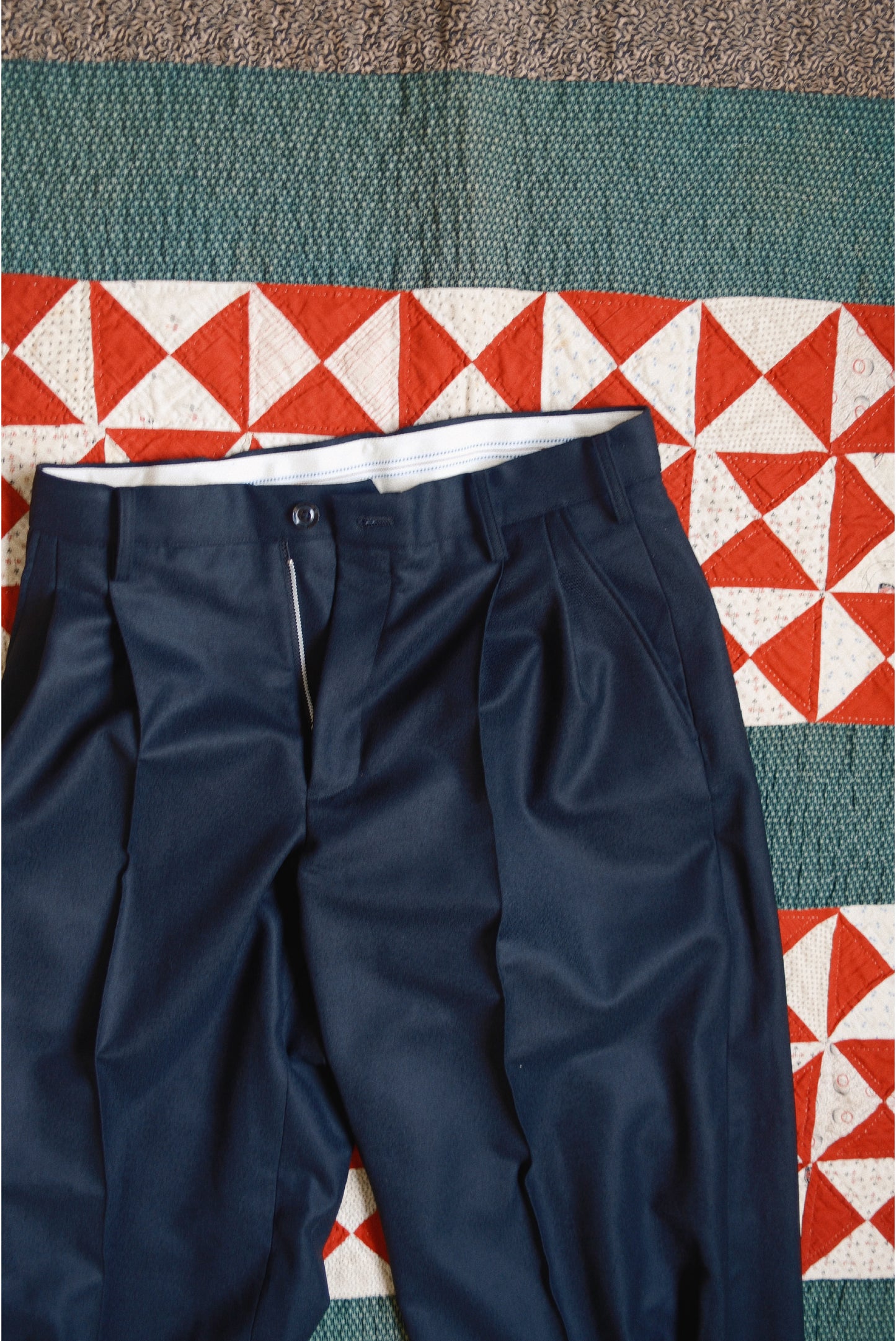 Tuck Pleats pants Black