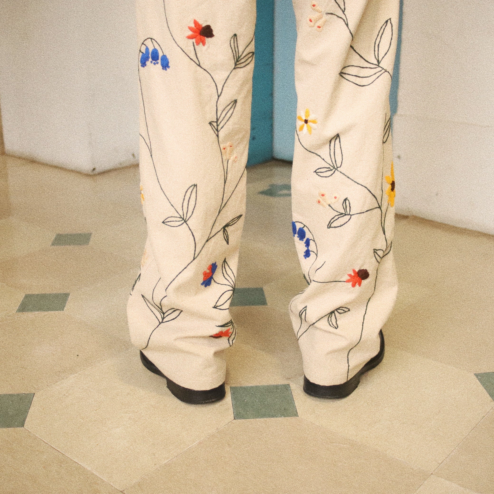 Hand embroidery pants Beige