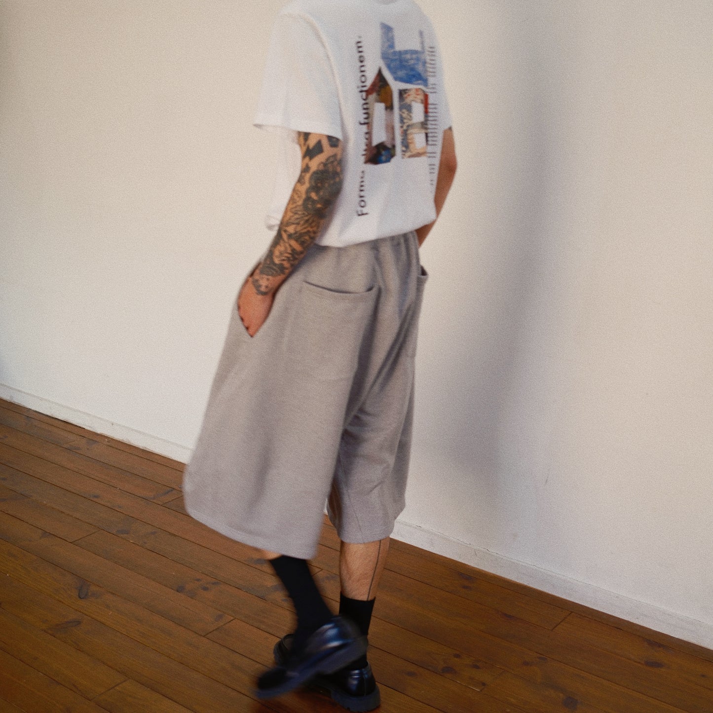 Pleated Balloon Sweat Pants Gray