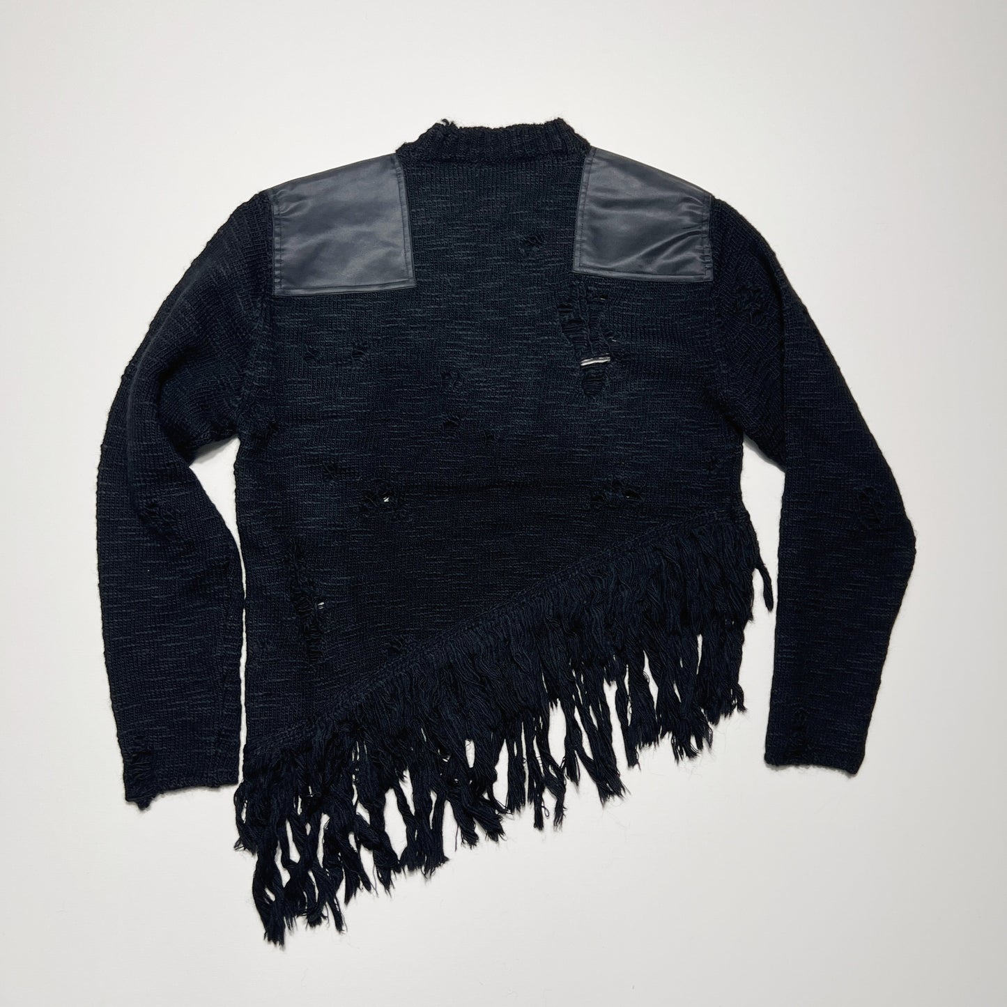 Fringed and destroyed knit Black