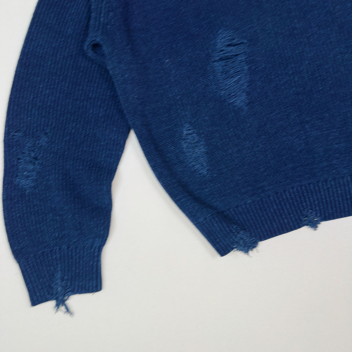 Indigo pullover knit Indigo