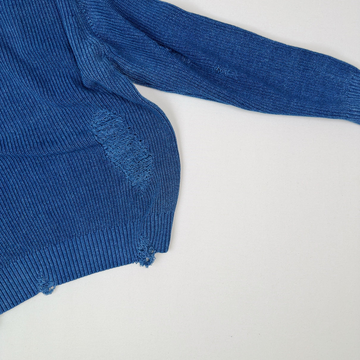 Indigo pullover knit Light Indigo