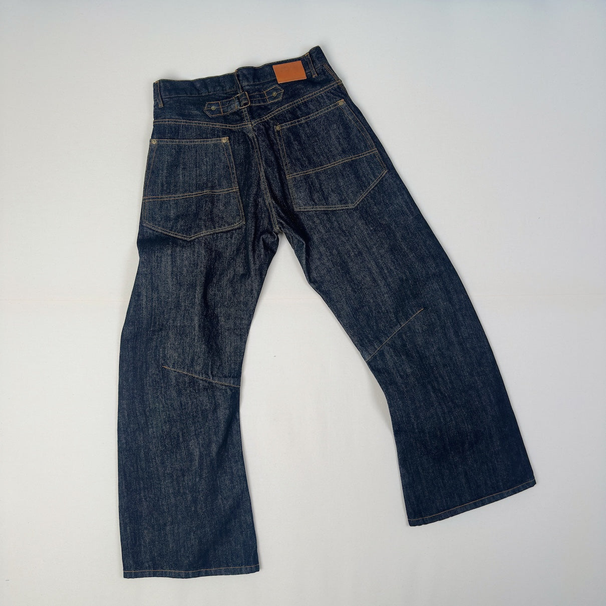 3D cutting denim pants Black