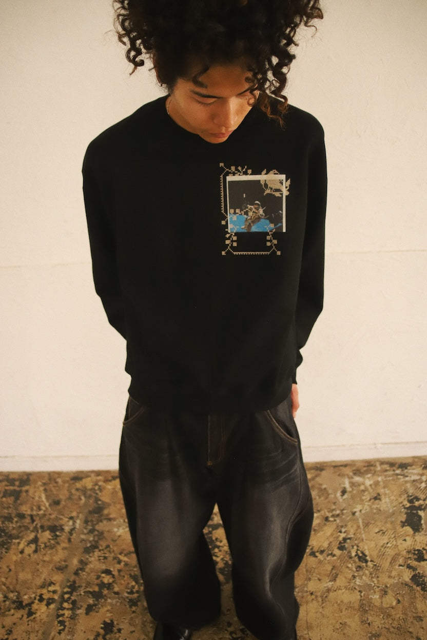 Embroidery and print design sweat shirt Black