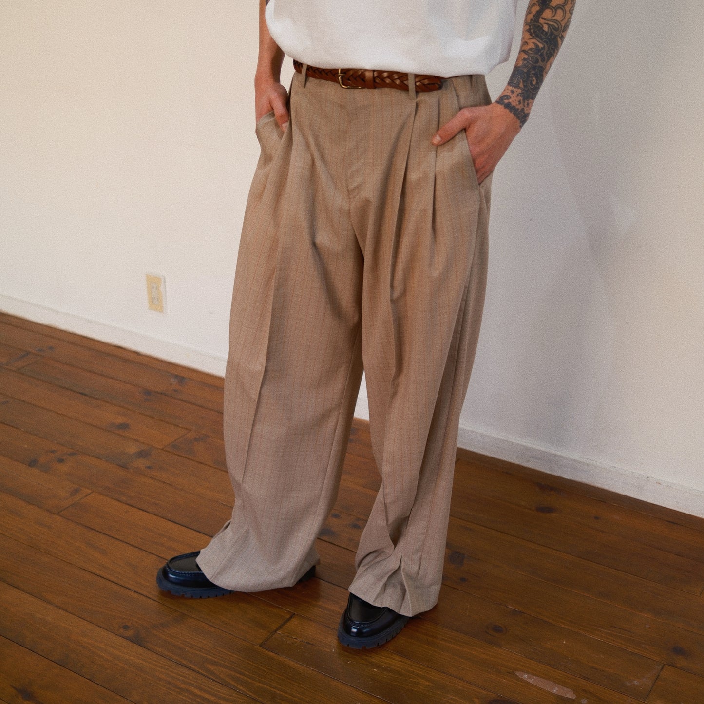Pleated Stripe Summer Wool Pants　Beige