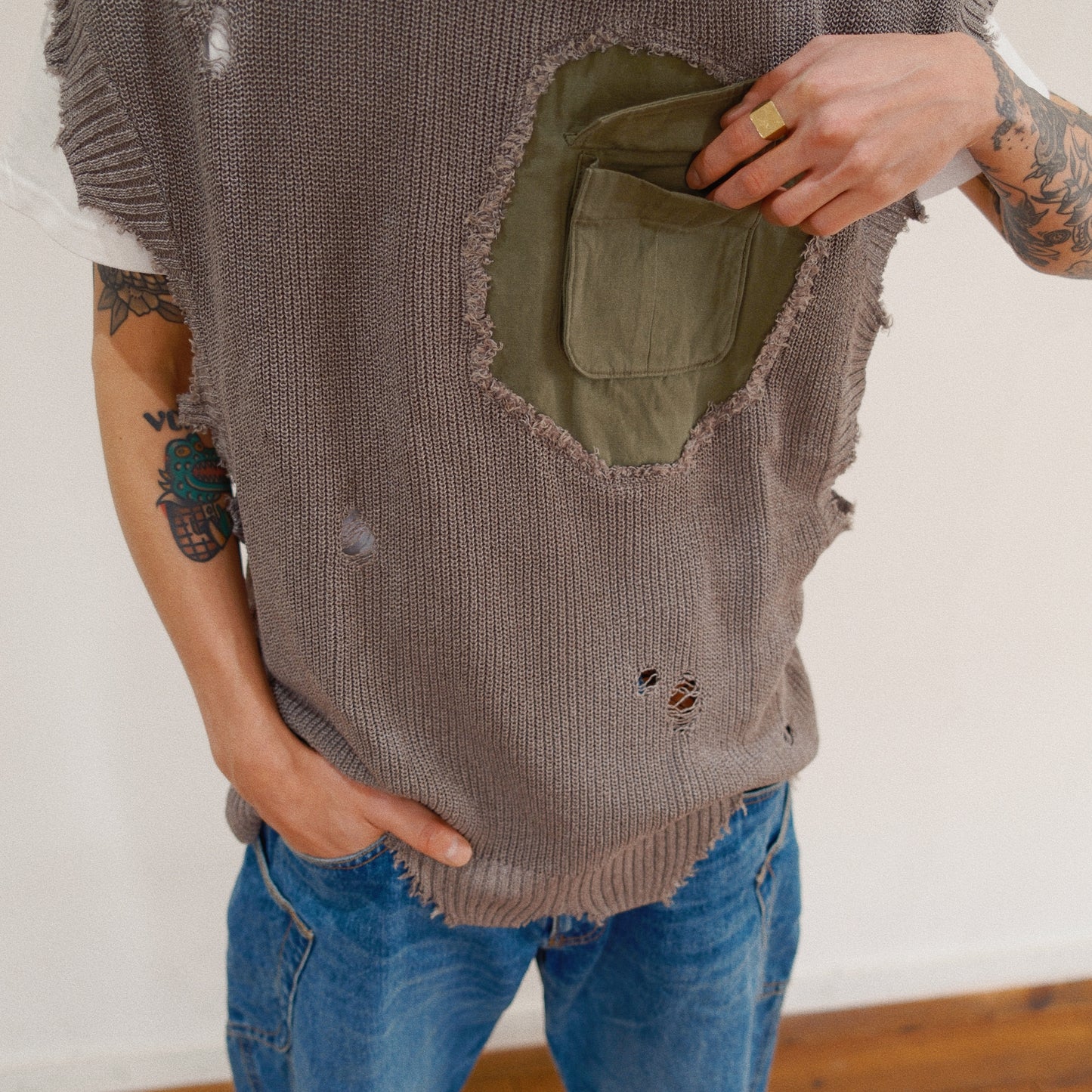 Destroyed Knit Vest Gray