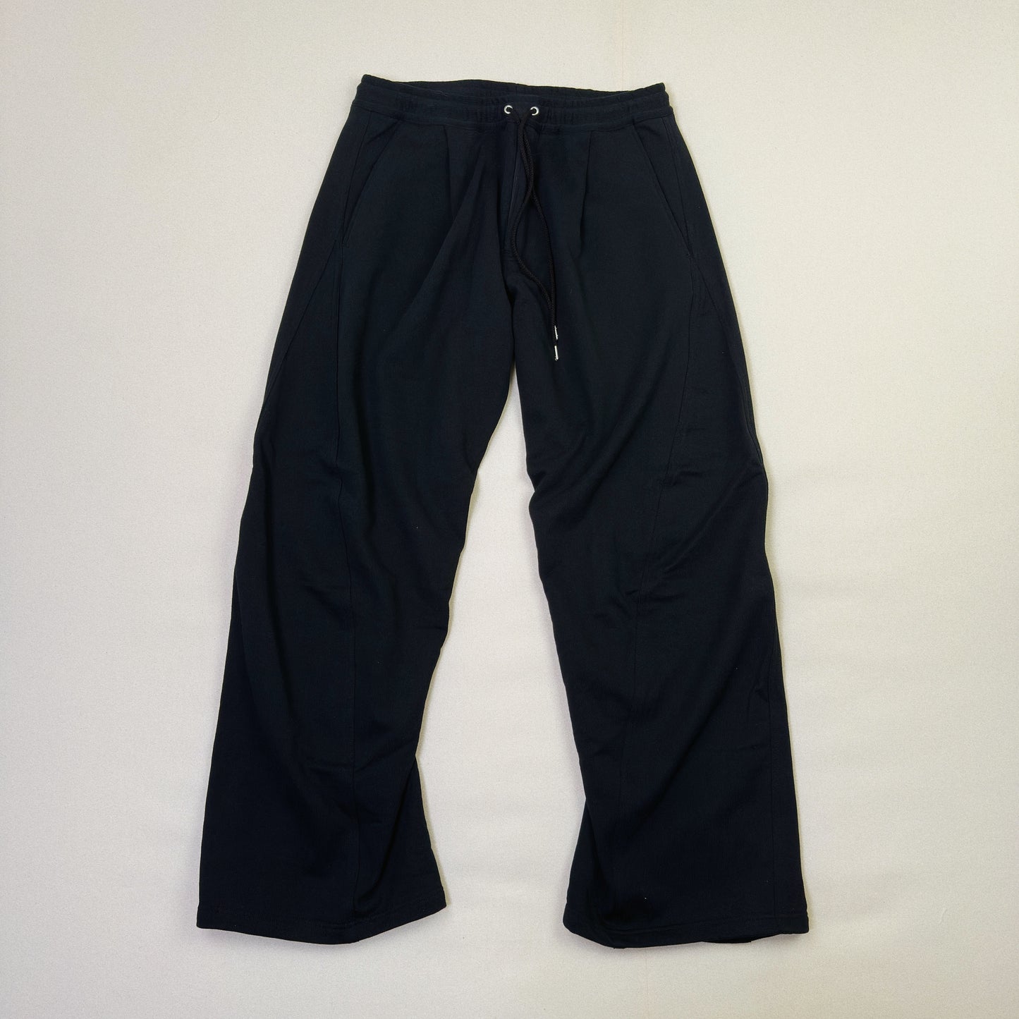 3D Cutting Sweat Pants Black