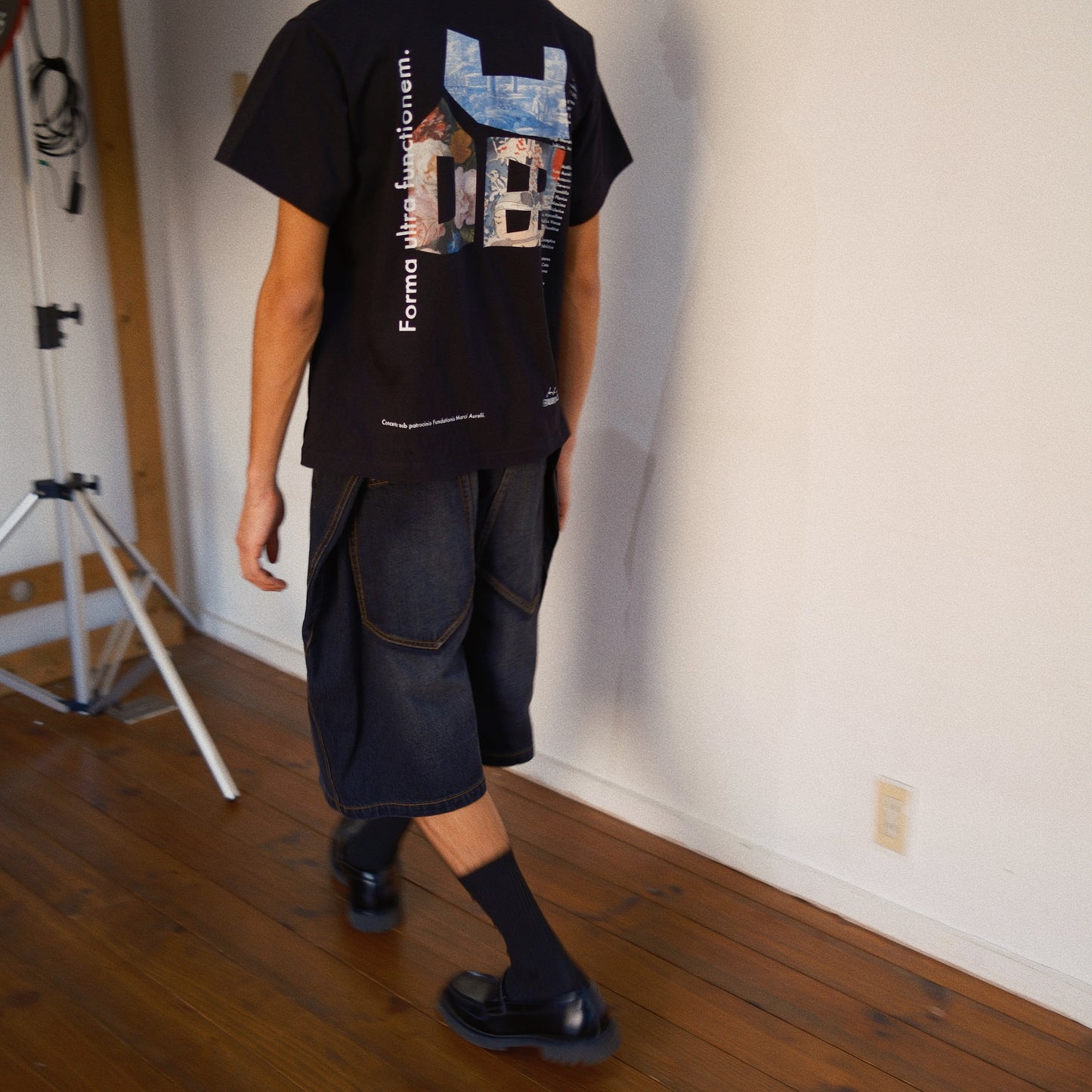 3D Cutting Half Denim Pants 　Black