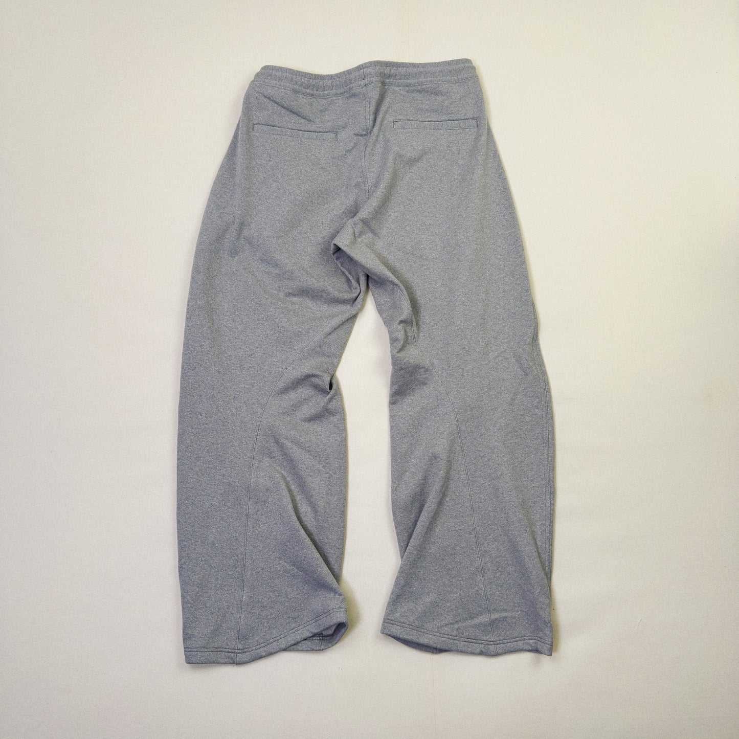 3D Cutting Sweat Pants Gray