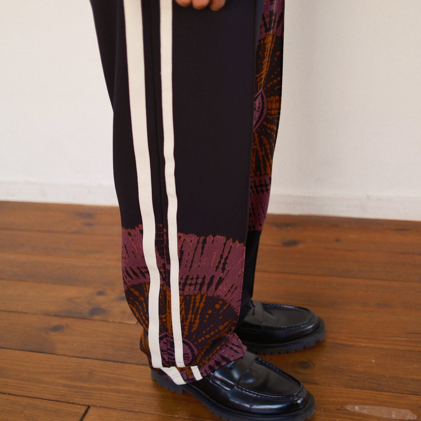 Tie-Dye Track Pants Black p-03