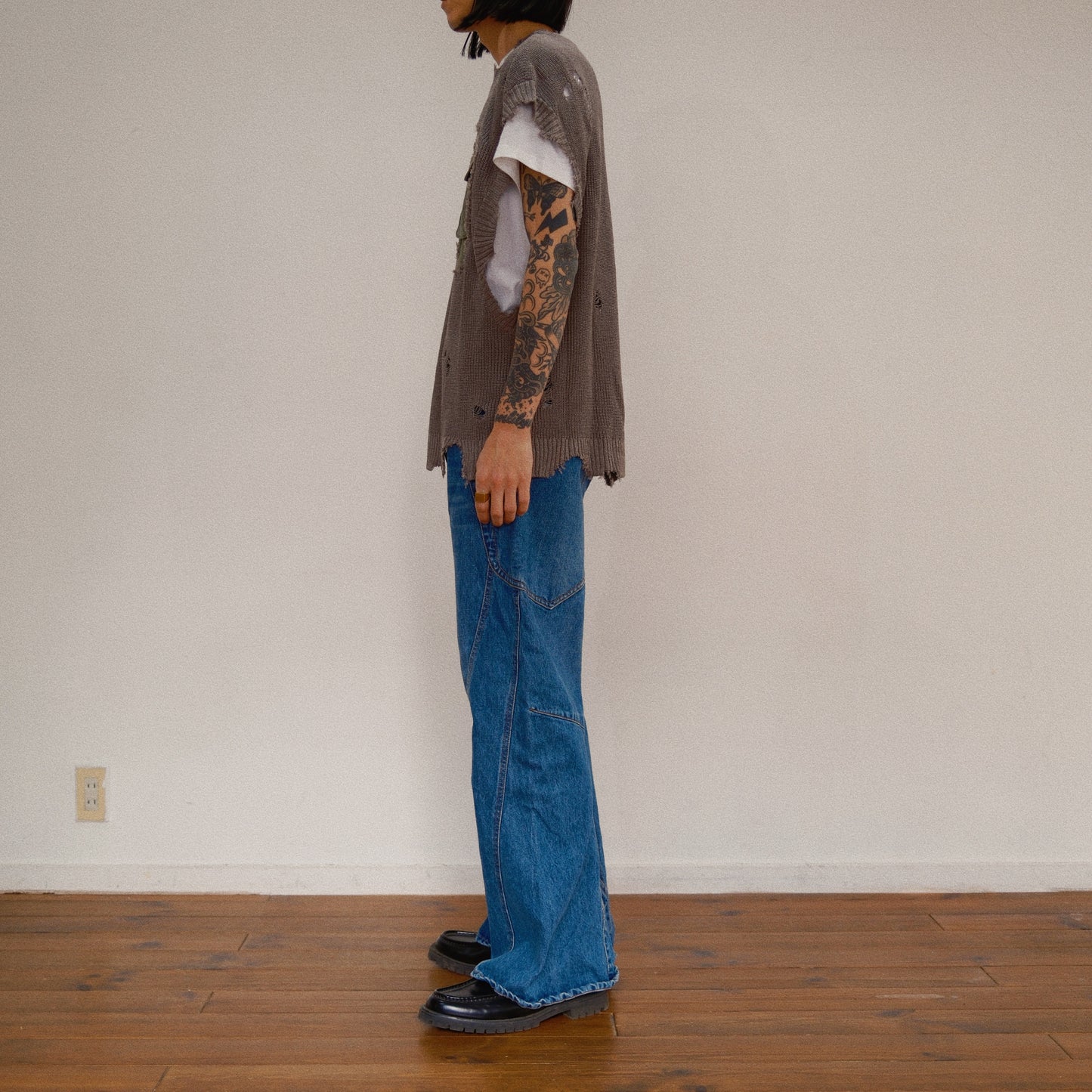 Destroyed Knit Vest Gray